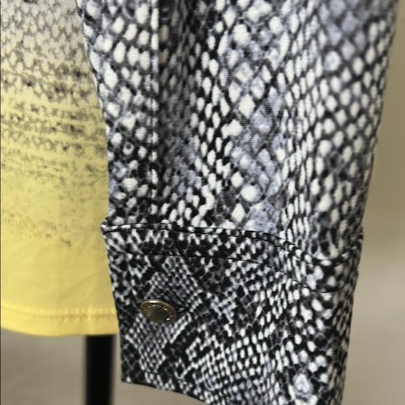 Dana Buchman Yellow and Gray Long Sleeve Button Down Shirt - Picture 5 of 8